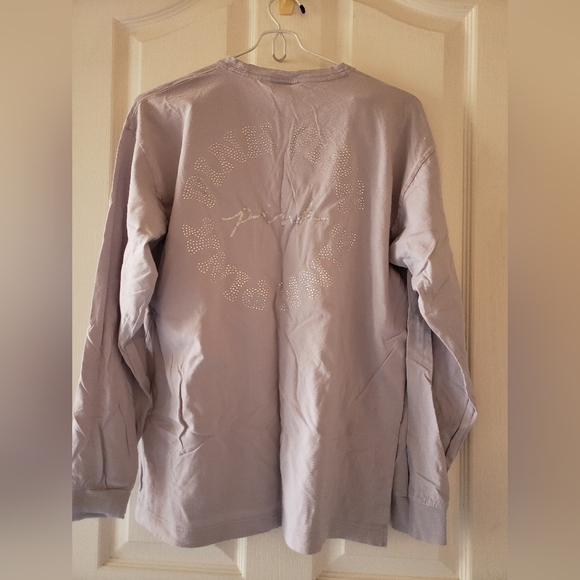 Pink VS Long sleeve shirt - Picture 3 of 5